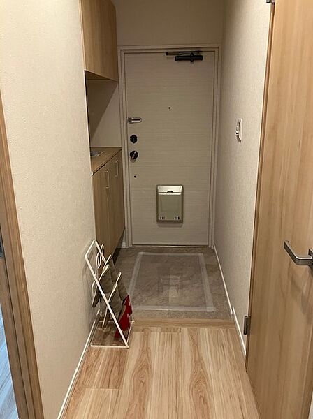 玄関を拡大表示