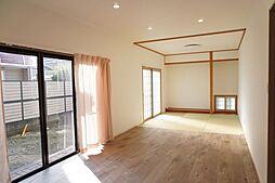 リビング/ダイニングの画像