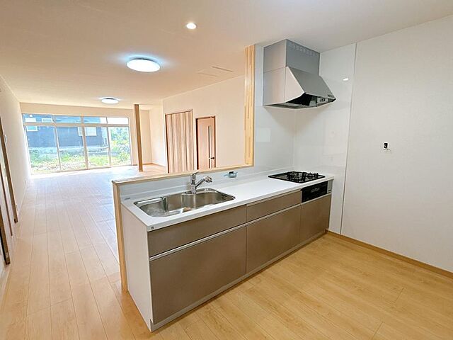 キッチン 魚津市平伝寺559-1