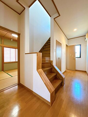 室内 滑川市菰原80-6