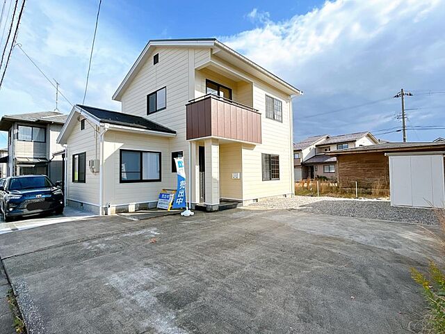 外観 下新川郡入善町上飯野新128-17