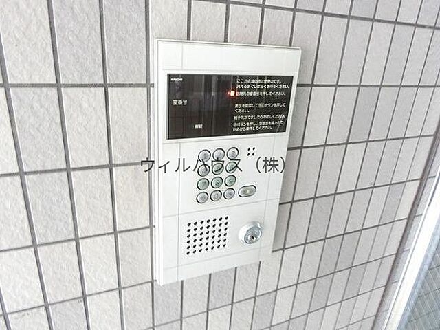 6 / 13