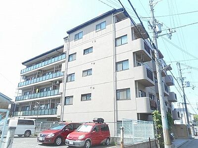 外観:安心のマンション構造! 外観:安心のマンション構造!