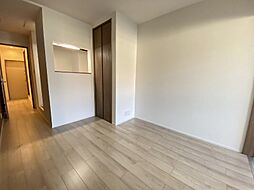 LOVE it (ラヴィット)堺東 302 3階1LDKのリビング/ダイニング