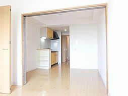 リアライズ深井駅前 201 2階1LDKのリビング/ダイニング