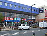 周辺：西友千代田店 842m