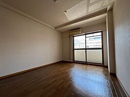 ソフィアコート 2階1Kのリビング/ダイニング