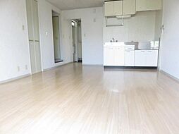 シャトードイワネ19号館 2階2LDKのリビング/ダイニング