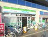 周辺：ファミリーマートなかもず駅北口店 157m