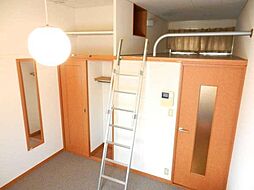 レオパレス香ヶ丘 2階1Kのリビング/ダイニング