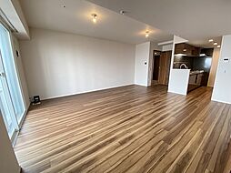 プラウドタワー堺東 20階2LDKのリビング/ダイニング