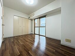 イルグランディ 4階1Kのリビング/ダイニング