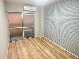 プラットホーム七道 2階1Kのリビング/ダイニング