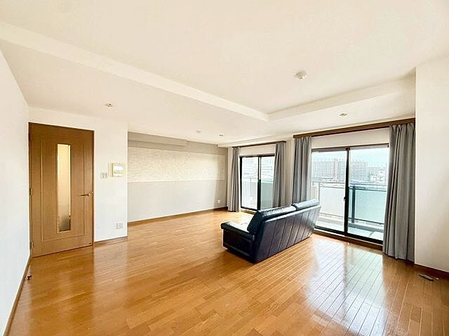 リビング/ダイニング サンマンションアトレ新千葉 4階/-