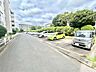 駐車場：【駐車場】ファミリーカーも悠々駐車できるスペースです。お車好きにはたまらないですね！