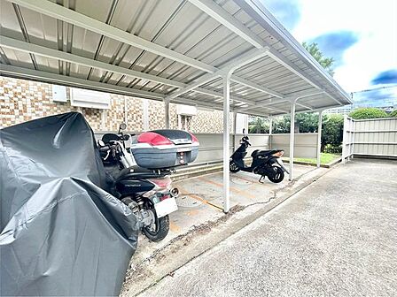 【バイク置場】バイク好きに嬉しい、安心の専用スペース♪