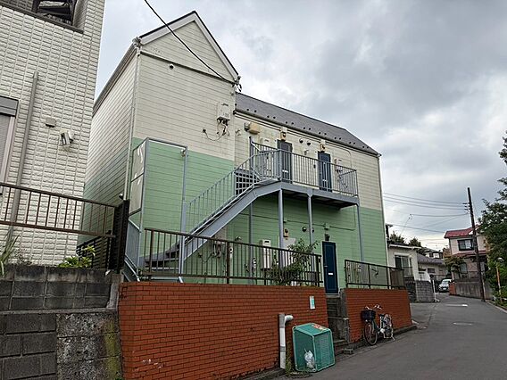 閑静な住宅街に...