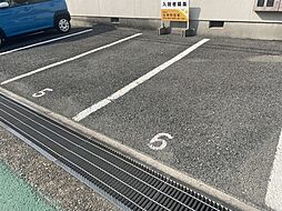 6 / 10