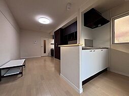 ななみ 1階ワンルームのリビング/ダイニング