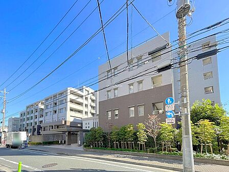 【外観】京急本線「雑色」駅・「京急蒲田」駅の2駅利用可能!都心や羽田空港へのアクセス良好です。