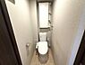 トイレ：【トイレ】手洗一体型トイレが採用されています。温水洗浄便座付きのため、季節問わず快適に使用できます。