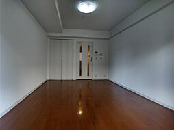 Osaka Metro御堂筋線 東三国駅 徒歩8分の賃貸マンション 5階1Kのリビング/ダイニング