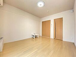 阪急宝塚本線 蛍池駅 徒歩11分の賃貸アパート 1階1Kのリビング/ダイニング