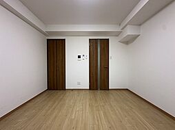 JR東海道・山陽本線 吹田駅 徒歩4分の賃貸マンション 8階1Kのリビング/ダイニング