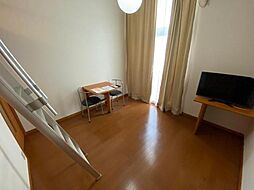 レオパレスキッショー 3階1Kのリビング/ダイニング