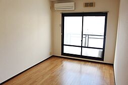 ヴィラージュみのおB 3階ワンルームのリビング/ダイニング