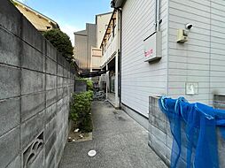 7 / 12