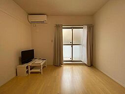 クレイノ池田石橋 3階1Kのリビング/ダイニング