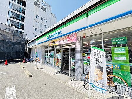 ファミリーマート 新岐阜駅北店【ファミリーマート 新岐阜駅北店】 340m