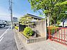 周辺：梅林中学校教育目標：志をもって　未来を切り拓けタブレット端末を積極的に活用しており、地域のボランティア活動や防災訓練にも取り組んでいる。 1100m