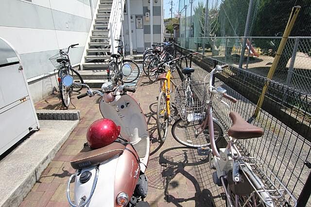 その他