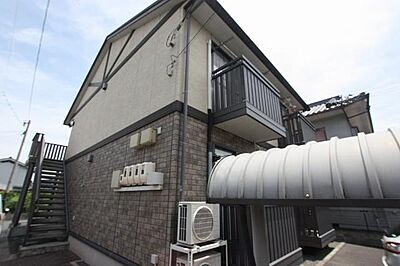 外観：外観写真（昼）