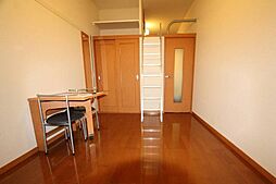 レオパレス山の手 1階1Kのリビング/ダイニング