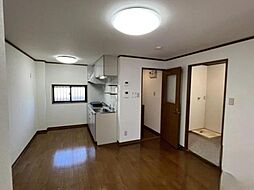 クレセント道三 2階2LDKのリビング/ダイニング