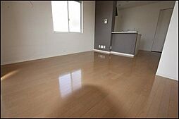 スカイメゾン　12番館 2階2LDKのリビング/ダイニング