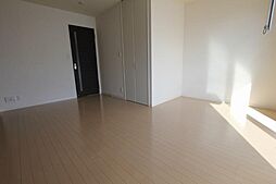 グランベレオ千代田 1階1Kのリビング/ダイニング