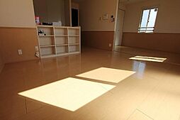 JR山陽本線 東尾道駅 徒歩35分の賃貸アパート 2階2LDKのリビング/ダイニング