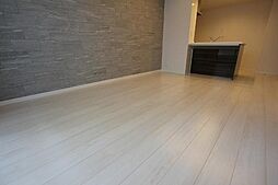 シャーメゾンファンスタ 1階2LDKのリビング/ダイニング