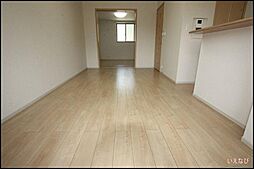 アルバーダ 2階1LDKのリビング/ダイニング