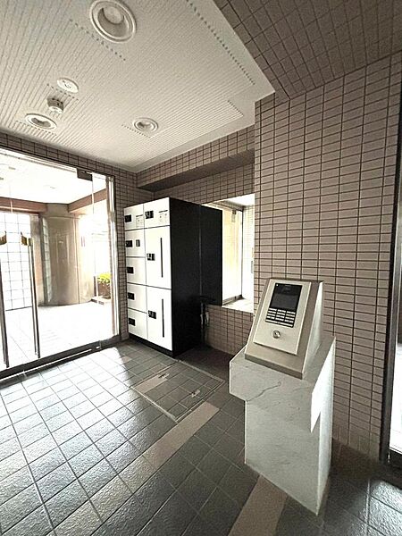 エントランスを拡大表示