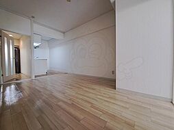 メゾン千里中央 6階3DKのリビング/ダイニング