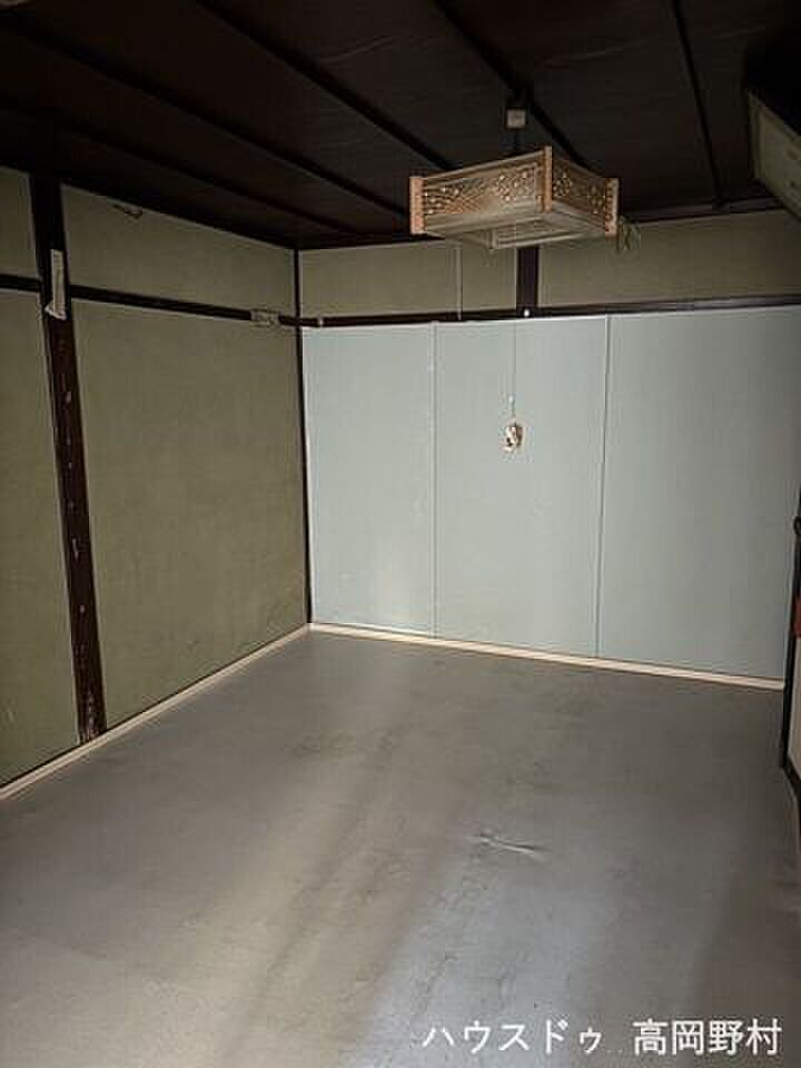 detached 富山県高岡市横田町2丁目