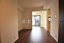 東京メトロ銀座線 表参道駅 徒歩13分の賃貸マンション 5階1DKのリビング/ダイニング