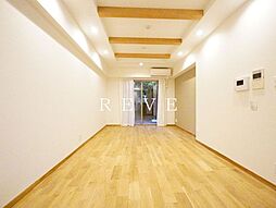 東京メトロ銀座線 外苑前駅 徒歩12分の賃貸マンション 1階1LDKのリビング/ダイニング