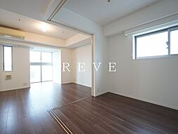 東京メトロ銀座線 三越前駅 徒歩10分の賃貸マンション 8階1LDKのリビング/ダイニング