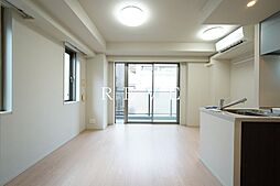 東京メトロ有楽町線 市ケ谷駅 徒歩7分の賃貸マンション 3階ワンルームのリビング/ダイニング